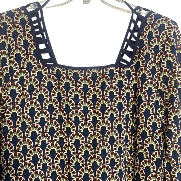 Entro Square Neckline Detail Patterned Dress Size Large - Picture 13 of 13